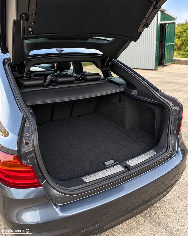 BMW 320 Gran Turismo d xDrive Auto Pack M - 10