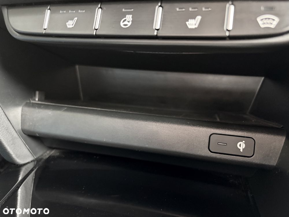 Kia Ceed 1.5 T-GDI L Business Line Plus DCT - 22
