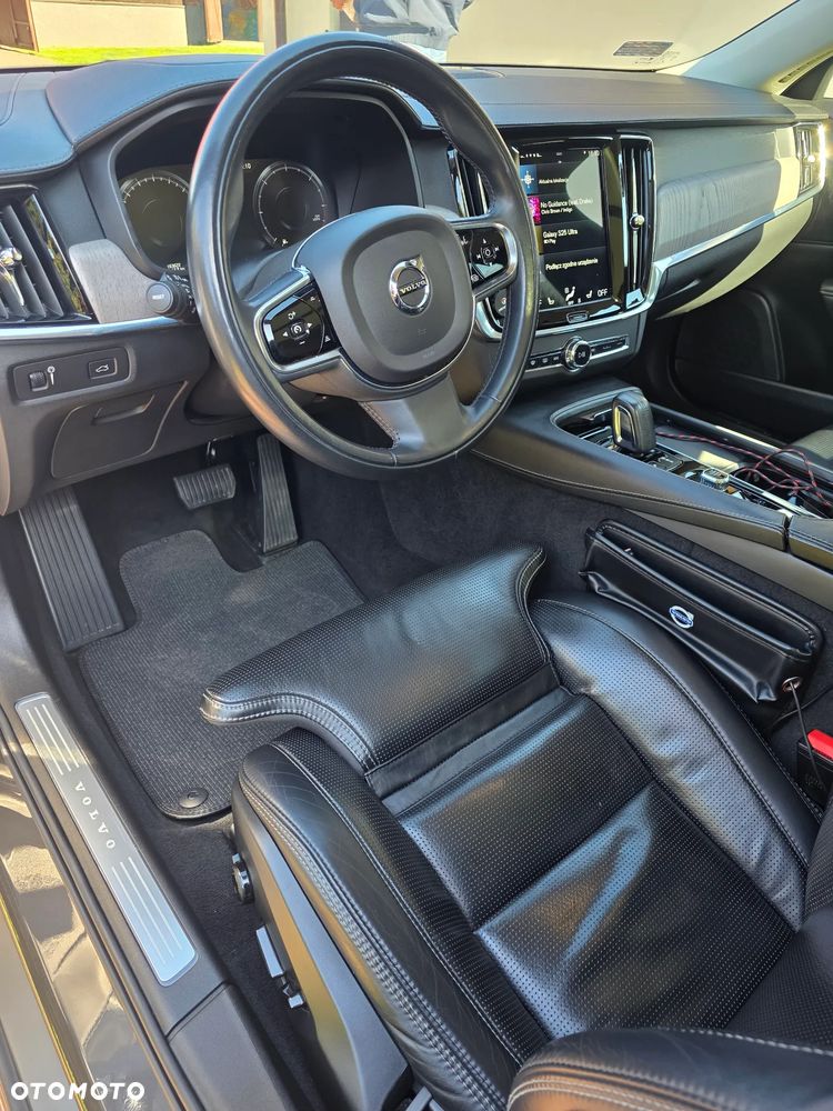 Volvo V90 B5 D AWD Momentum Pro - 9