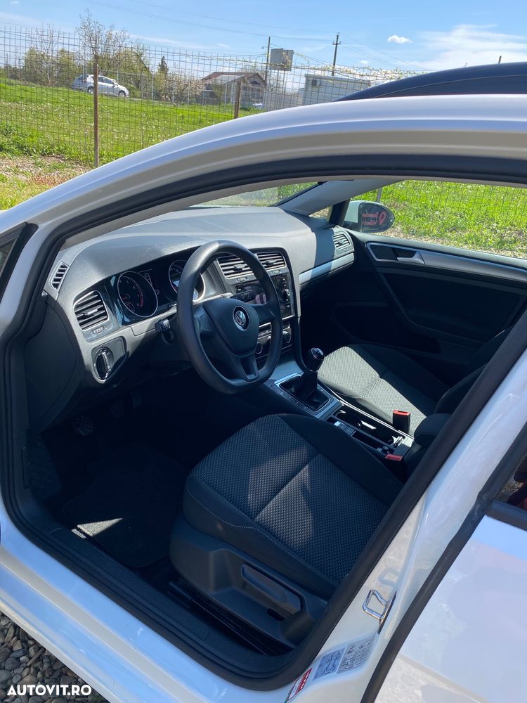 Volkswagen Golf 1.0 TSI Trendline - 6