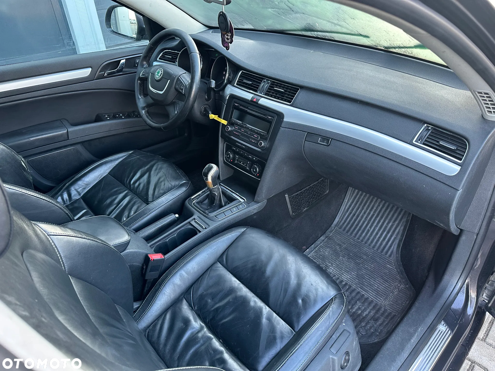 Skoda Superb 1.6 TDI Elegance - 8