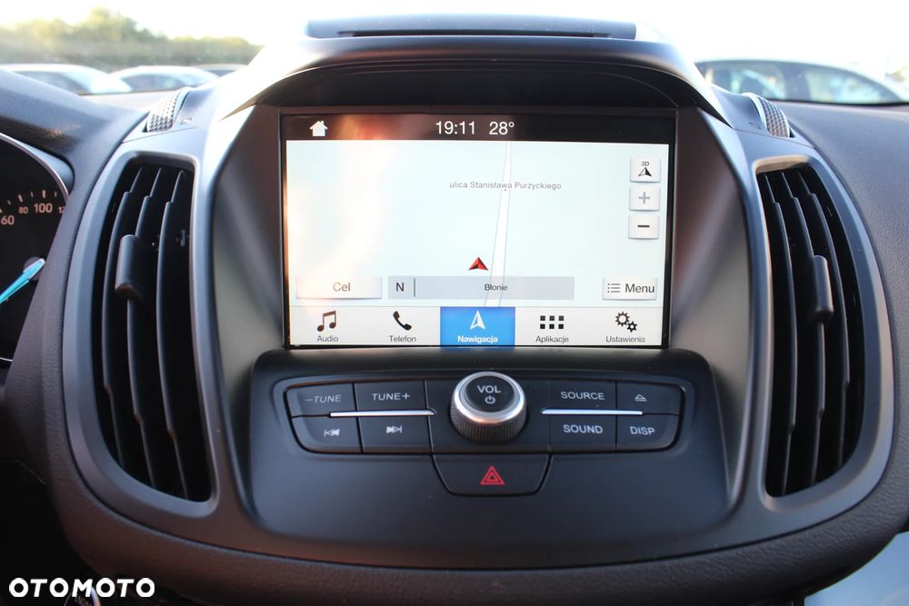 Ford Kuga 1.5 EcoBoost 2x4 Titanium - 28