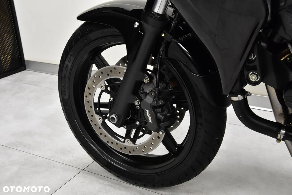 Honda CBF - 34