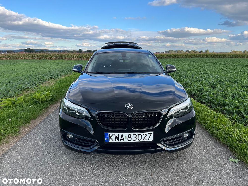 BMW Seria 2 218d - 10