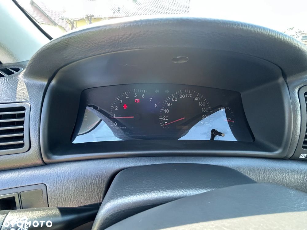 Toyota Corolla 1.4 VVT-i Base - 7