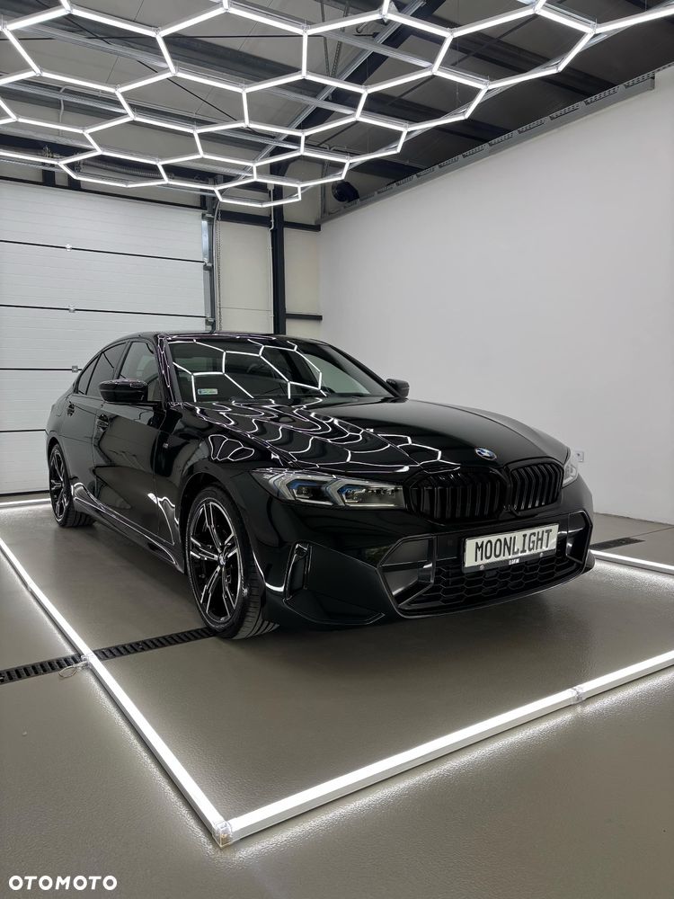 BMW Seria 3 320d M Sport - 4