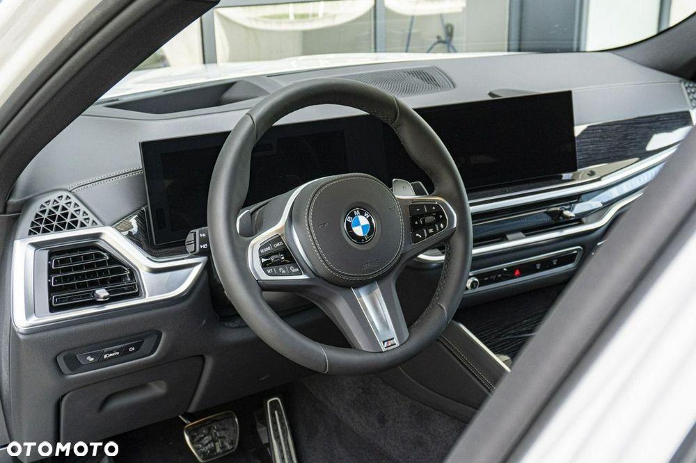BMW X6 - 13