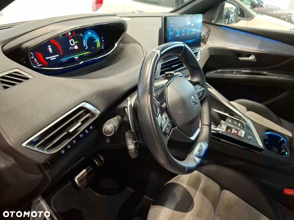 Peugeot 3008 - 29