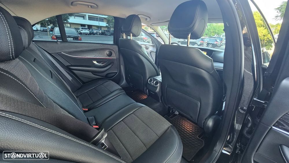 Mercedes-Benz E 220 - 35