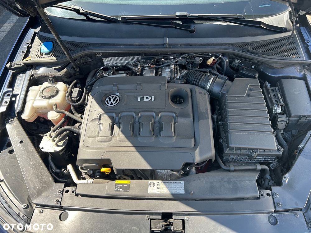 Volkswagen Passat 2.0 TDI Bi-Turbo BMT 4Mot Highline DSG - 21