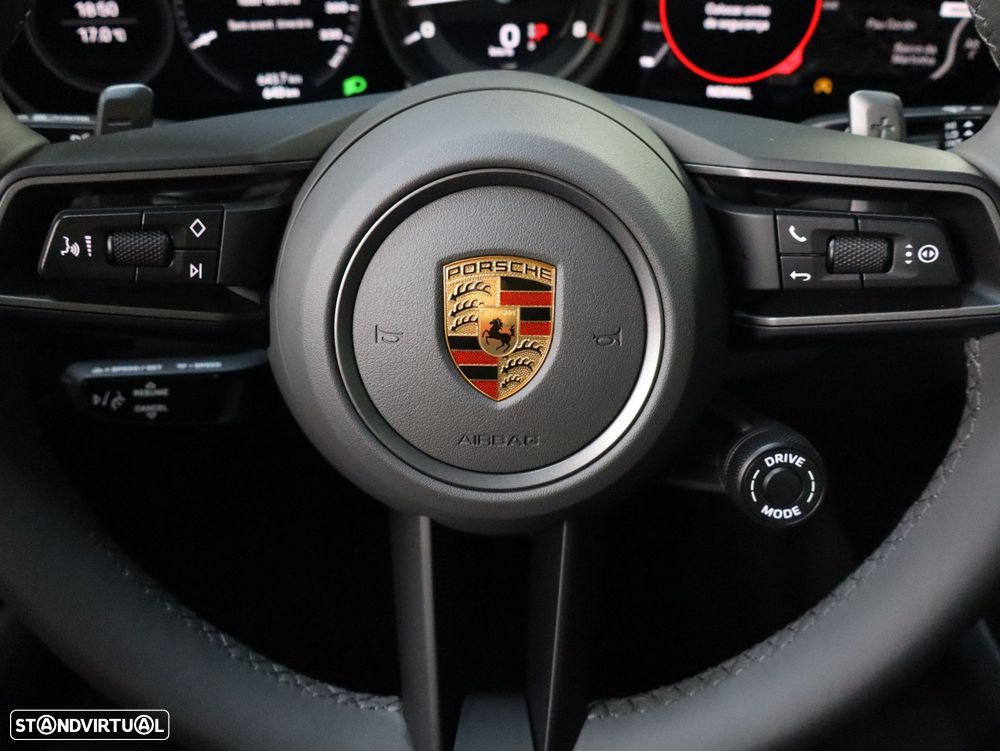 Porsche 911 (992) Carrera 4S PDK - 28