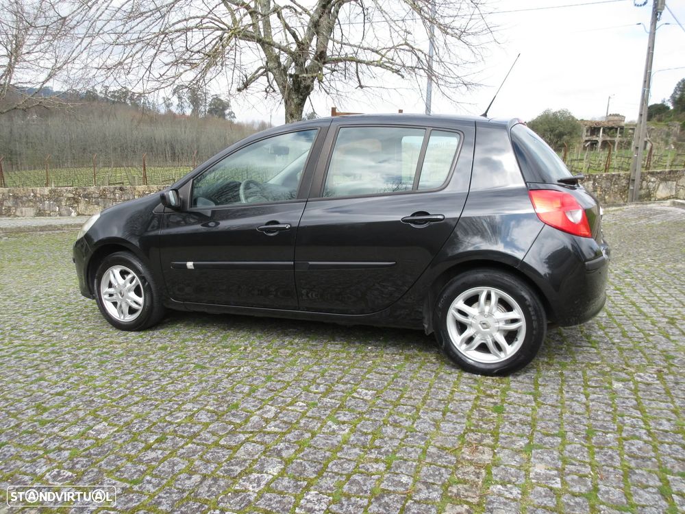Renault Clio 1.2 16V Dynamique Luxe - 5