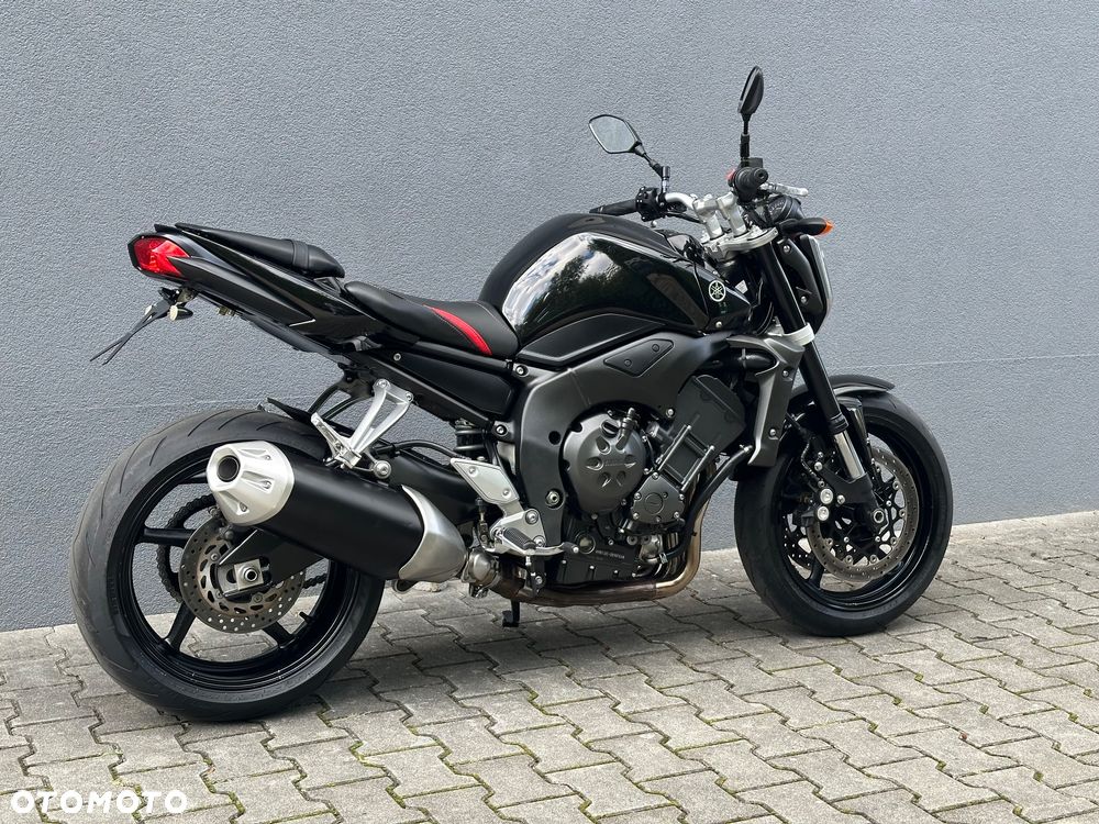 Yamaha FZ - 4