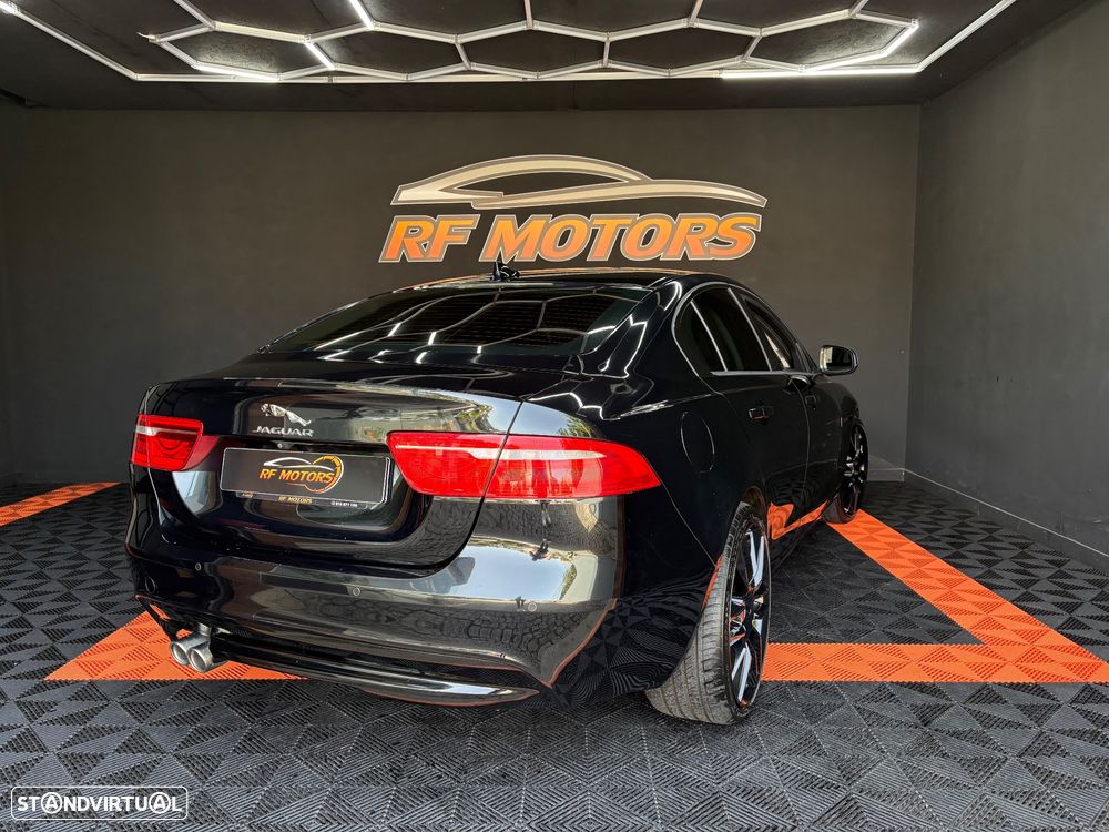 Jaguar XE E-Performance Aut. Prestige - 8