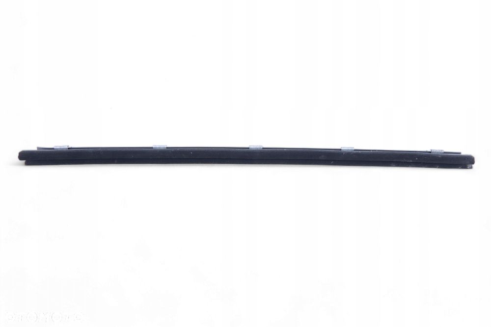 Wewnętrzna Uszczelka Szyby Prawy Tył LAND ROVER DISCOVERY V HY32-21434 - 1