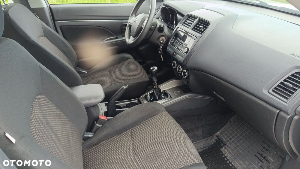Mitsubishi ASX 1.6 Invite - 10