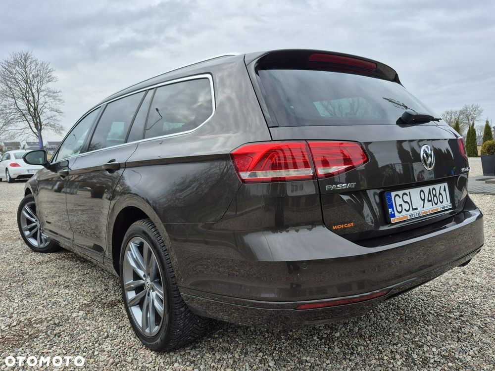 Volkswagen Passat - 31
