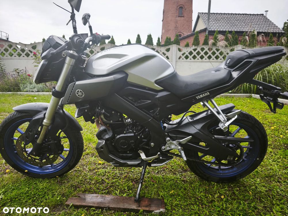 Yamaha MT - 11