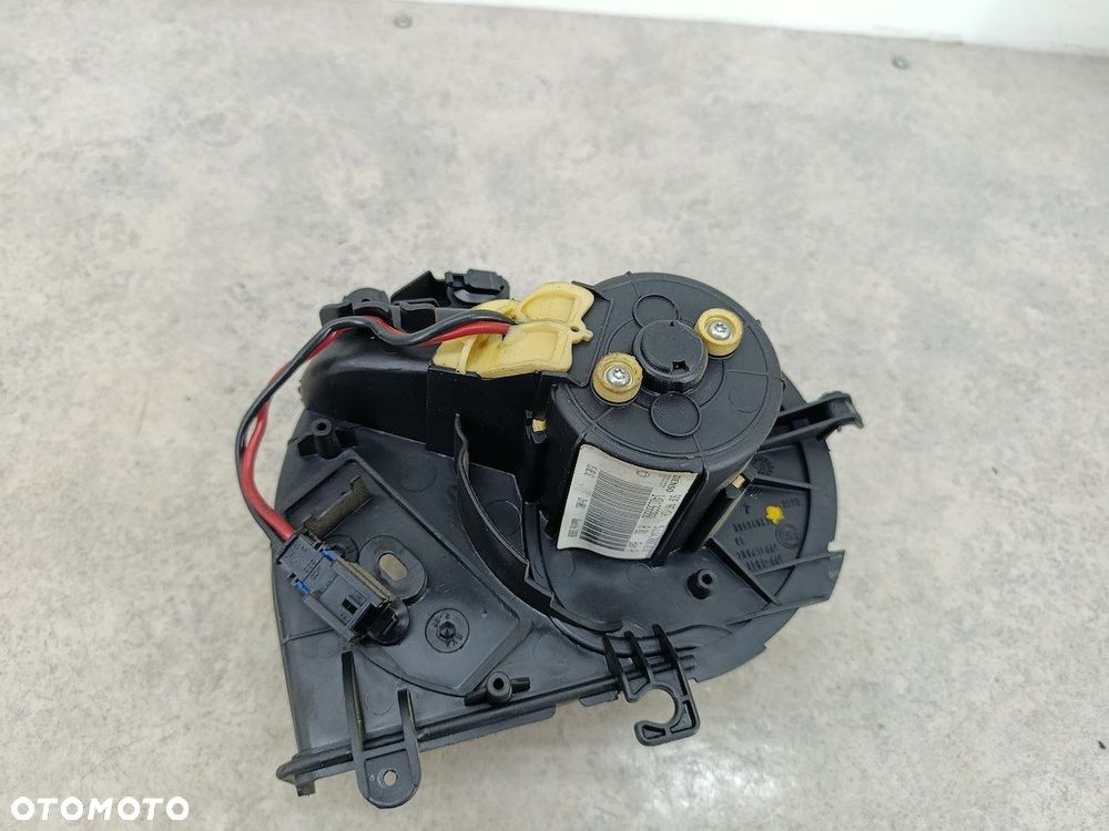 WENTYLATOR NAWIEWU, DMUCHAWA CITROEN JUMPY II 1401366880 DENSO 2.0 HDI - 6