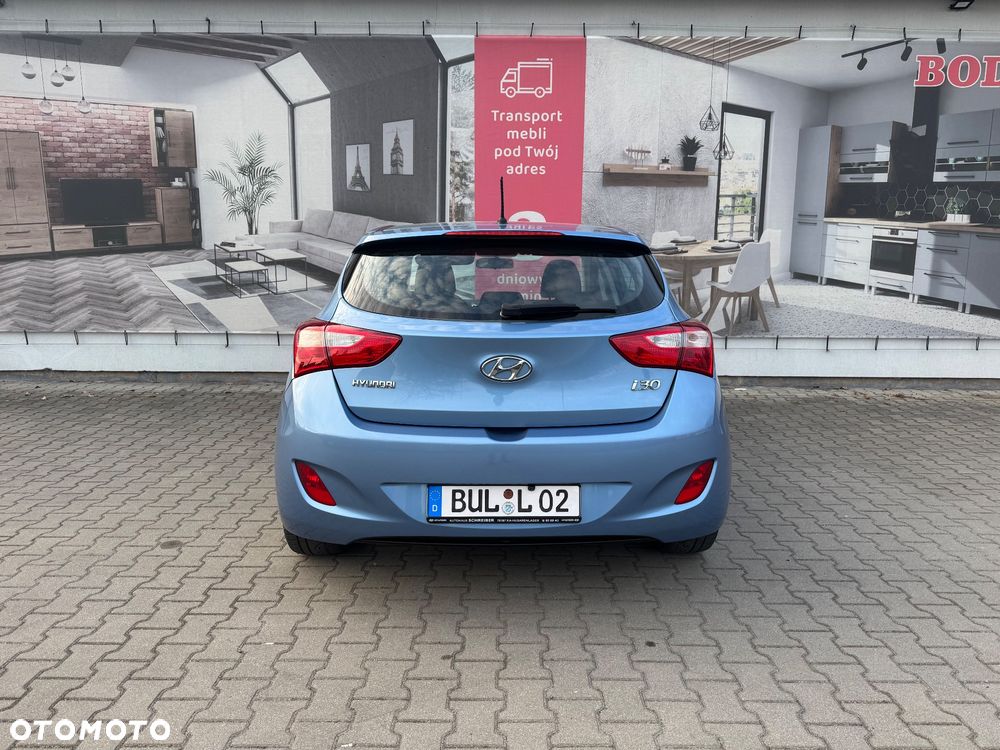Hyundai i30 - 24