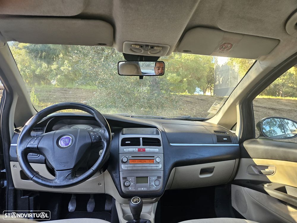 Fiat Linea 1.3 M-Jet Emotion - 8