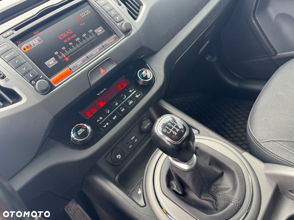 Kia Sportage 1.6 GDI 2WD ISG Dream-Team Edition - 13