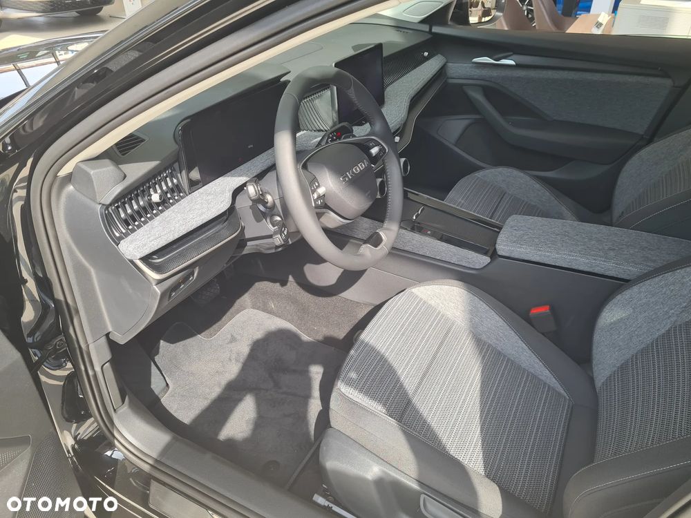 Skoda Superb 1.5 TSI Plug-in Hybrid Drive DSG - 10