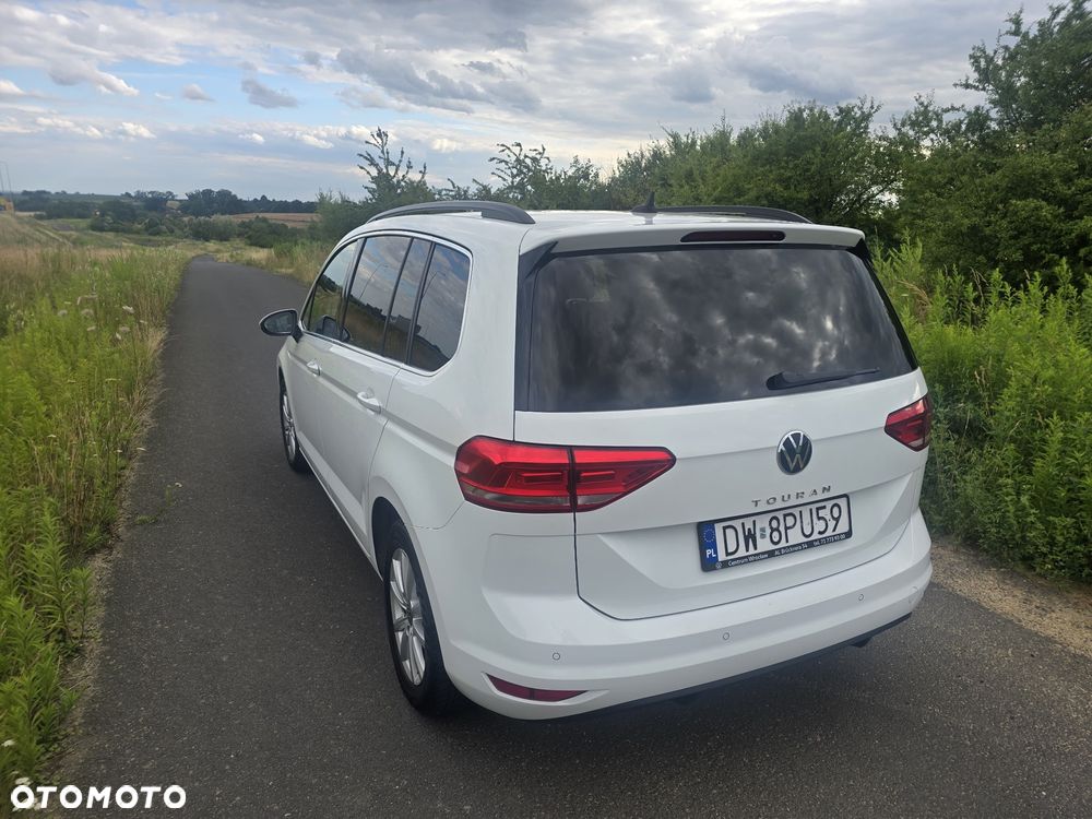 Volkswagen Touran 1.5 TSI EVO Comfortline DSG - 9
