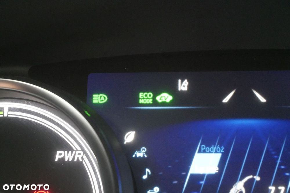 Toyota Camry 2.5 Hybrid Comfort CVT - 20