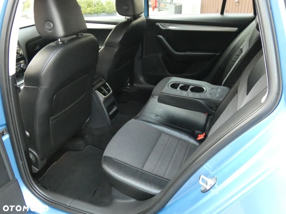 Skoda Octavia 1.6 TDI Elegance - 19