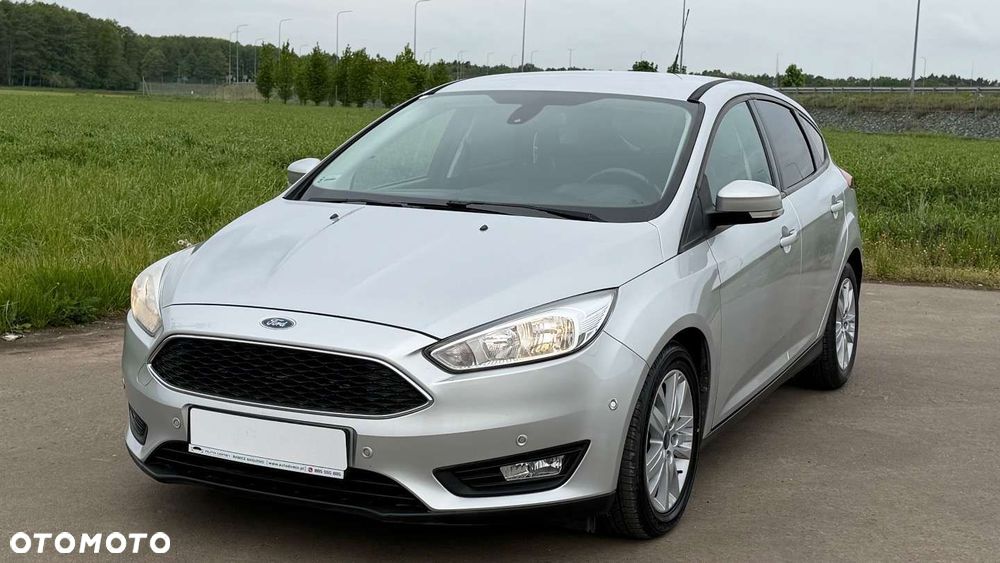 Ford Focus 1.5 EcoBlue Start-Stopp-System COOL&CONNECT - 2