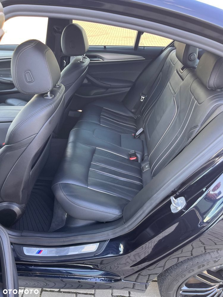 BMW Seria 5 530i xDrive M Sport sport - 15