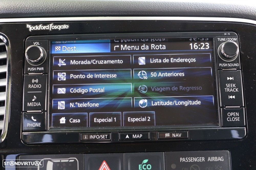 Mitsubishi Outlander 2.0 MIVEC Instyle Navi+ - 42