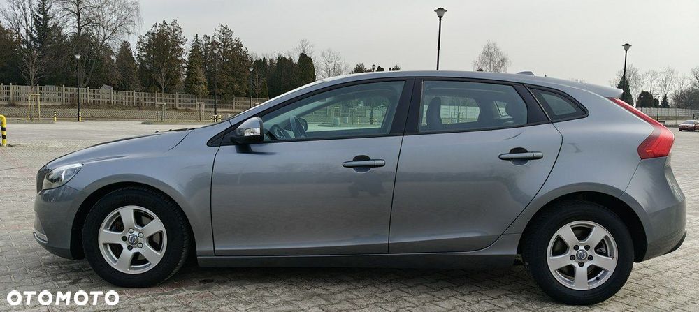 Volvo V40 D2 Kinetic - 7