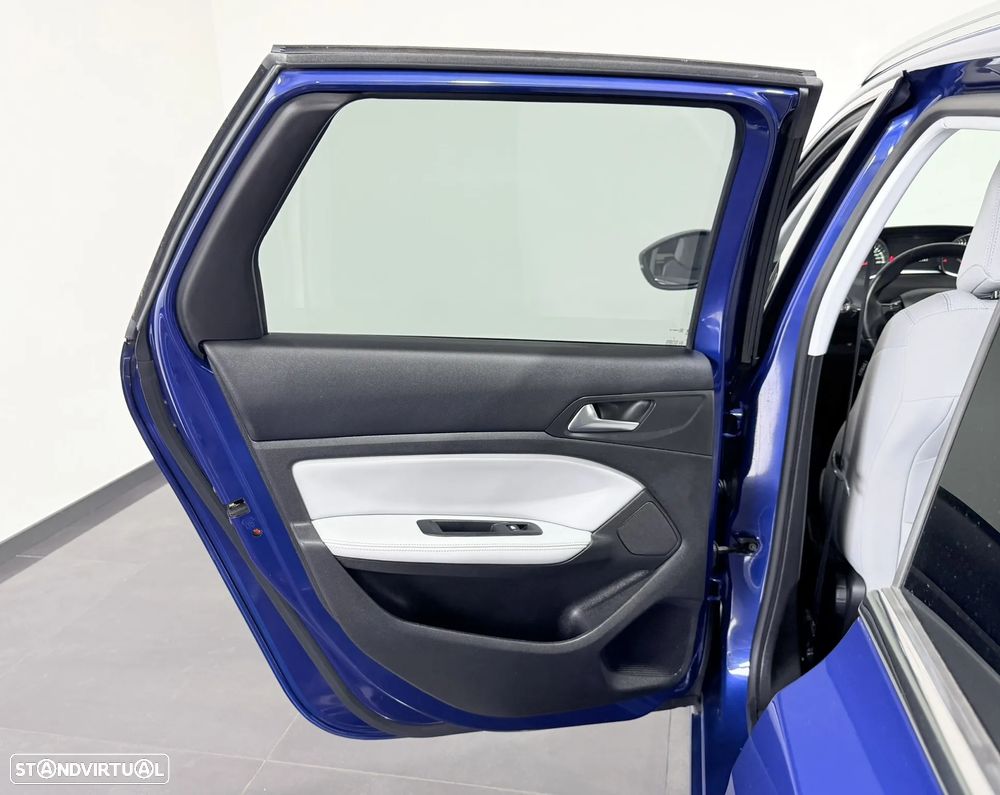 Peugeot 308 SW 1.5 BlueHDi Allure - 41