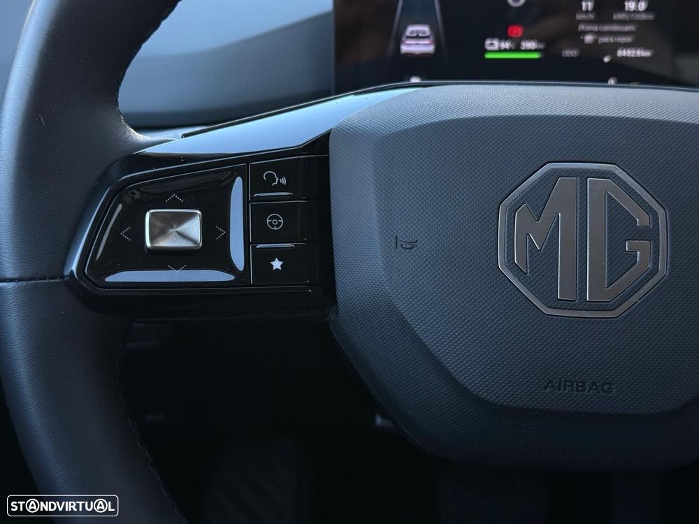 MG MG4 64 kWh Comfort - 14