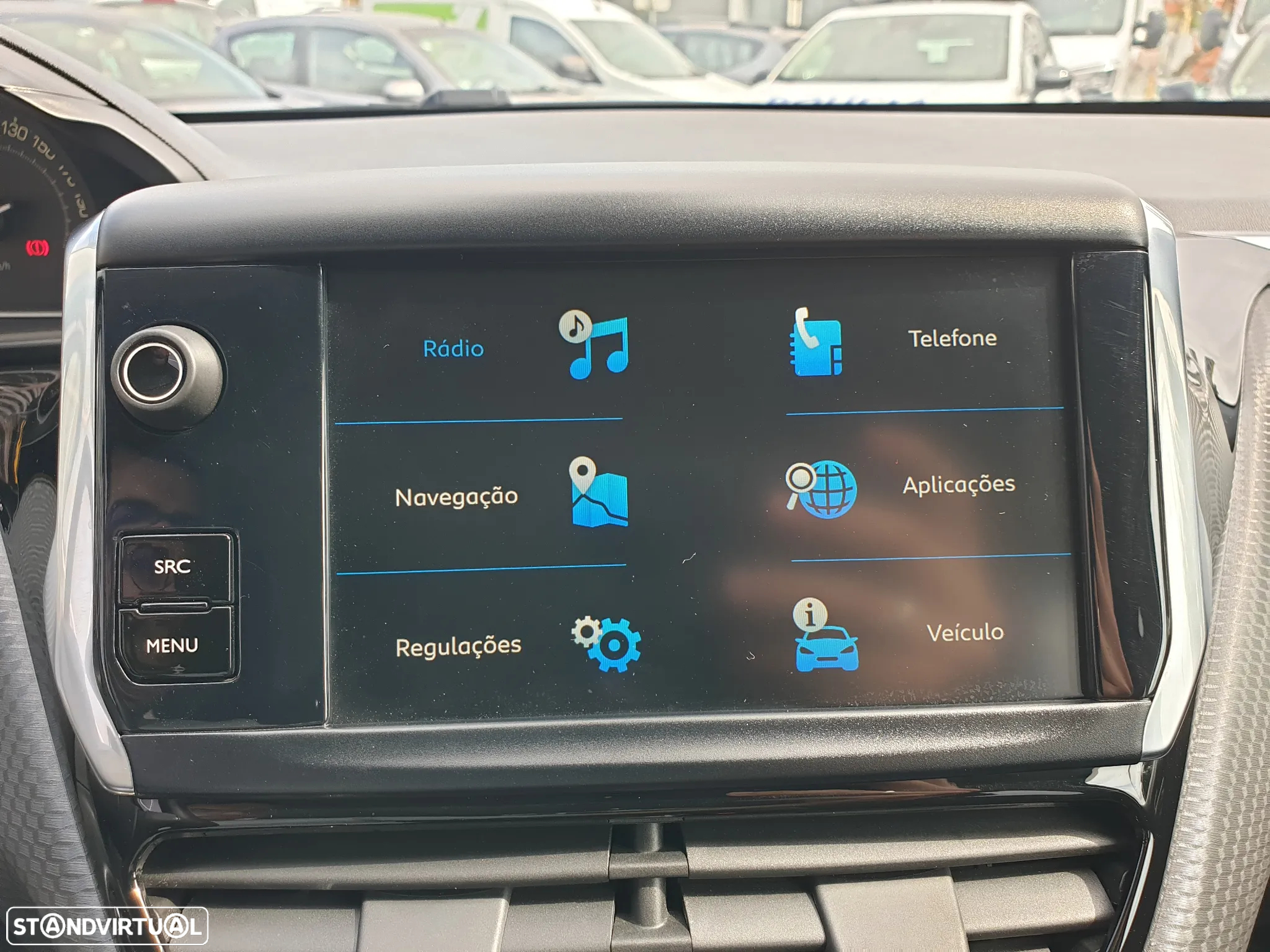 Peugeot 2008 1.2 PureTech Signature - 18
