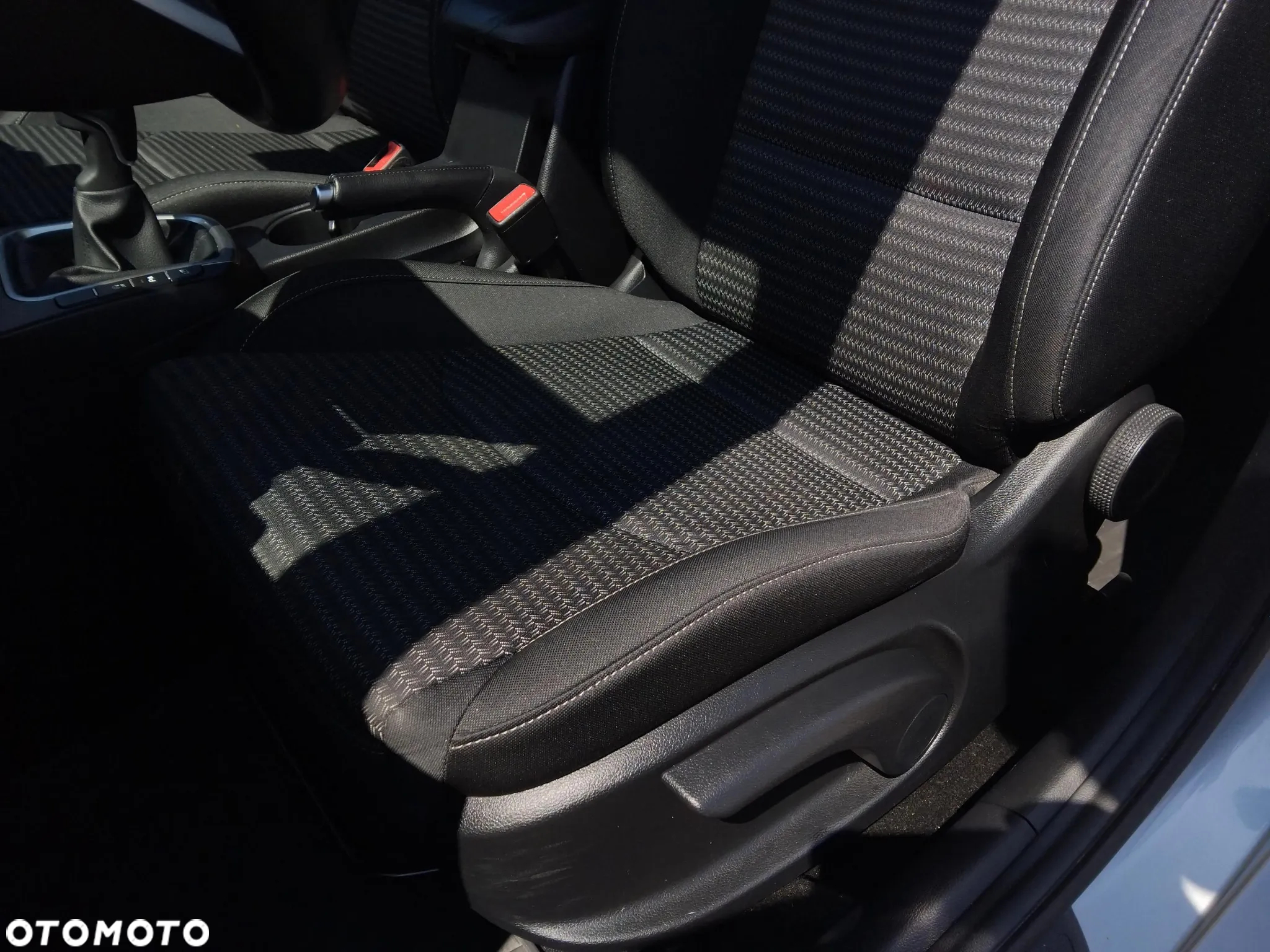 Kia Ceed 1.5 T-GDI M - 12