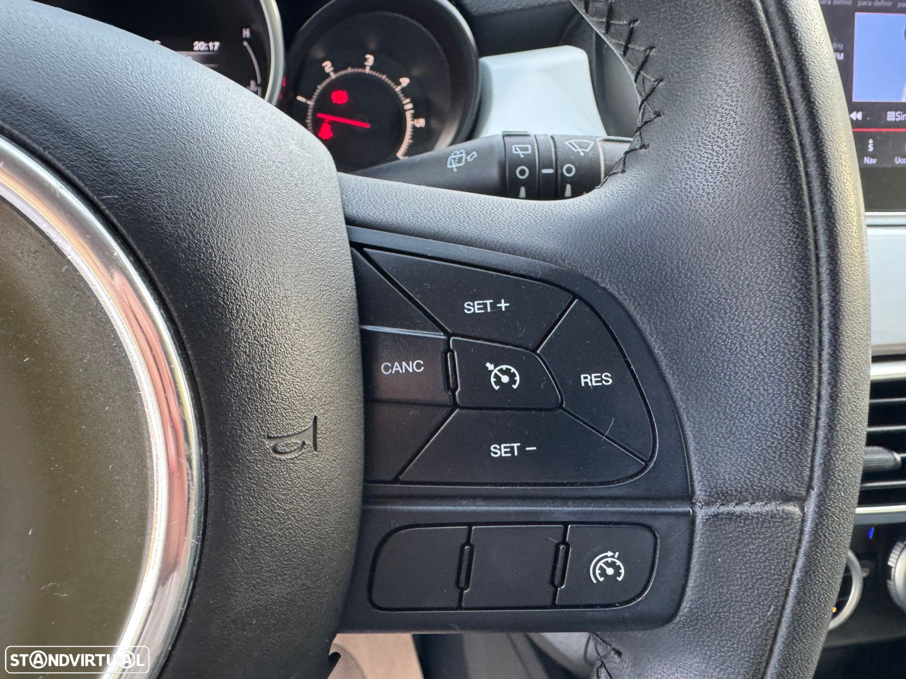 Fiat 500X 1.3 MJ City Cross - 32