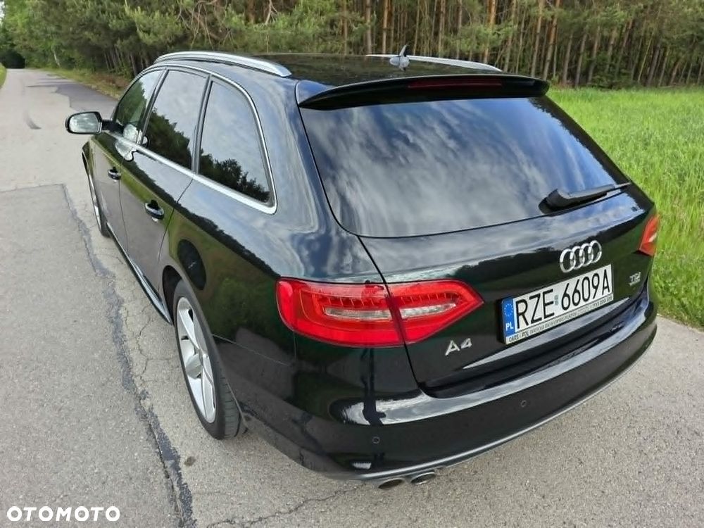 Audi A4 Avant 2.0 TDI Quattro Line - 6