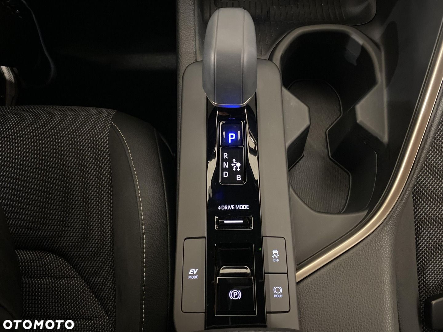 Toyota C-HR - 18