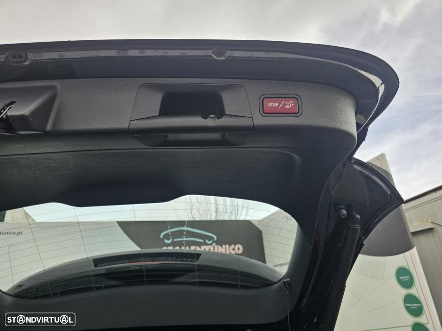 Mercedes-Benz EQA 250+ Progressive - 18