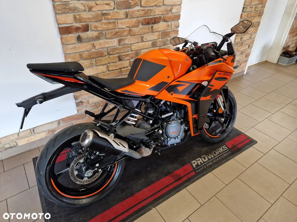 KTM RC 390 - 4