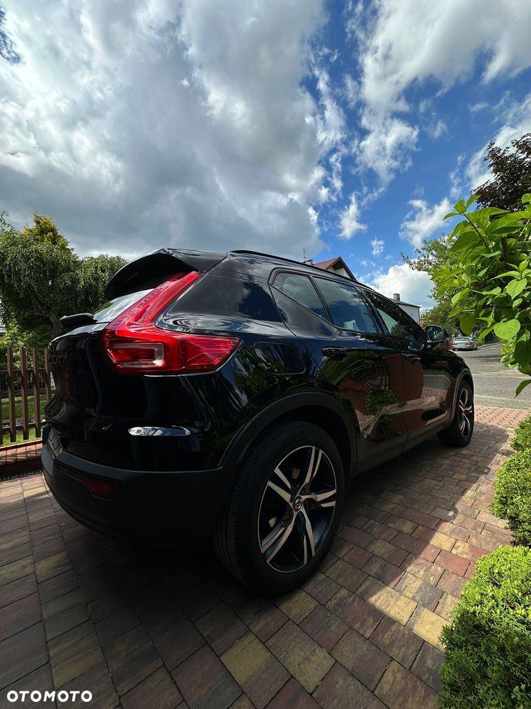 Volvo XC 40 T3 R-Design - 5