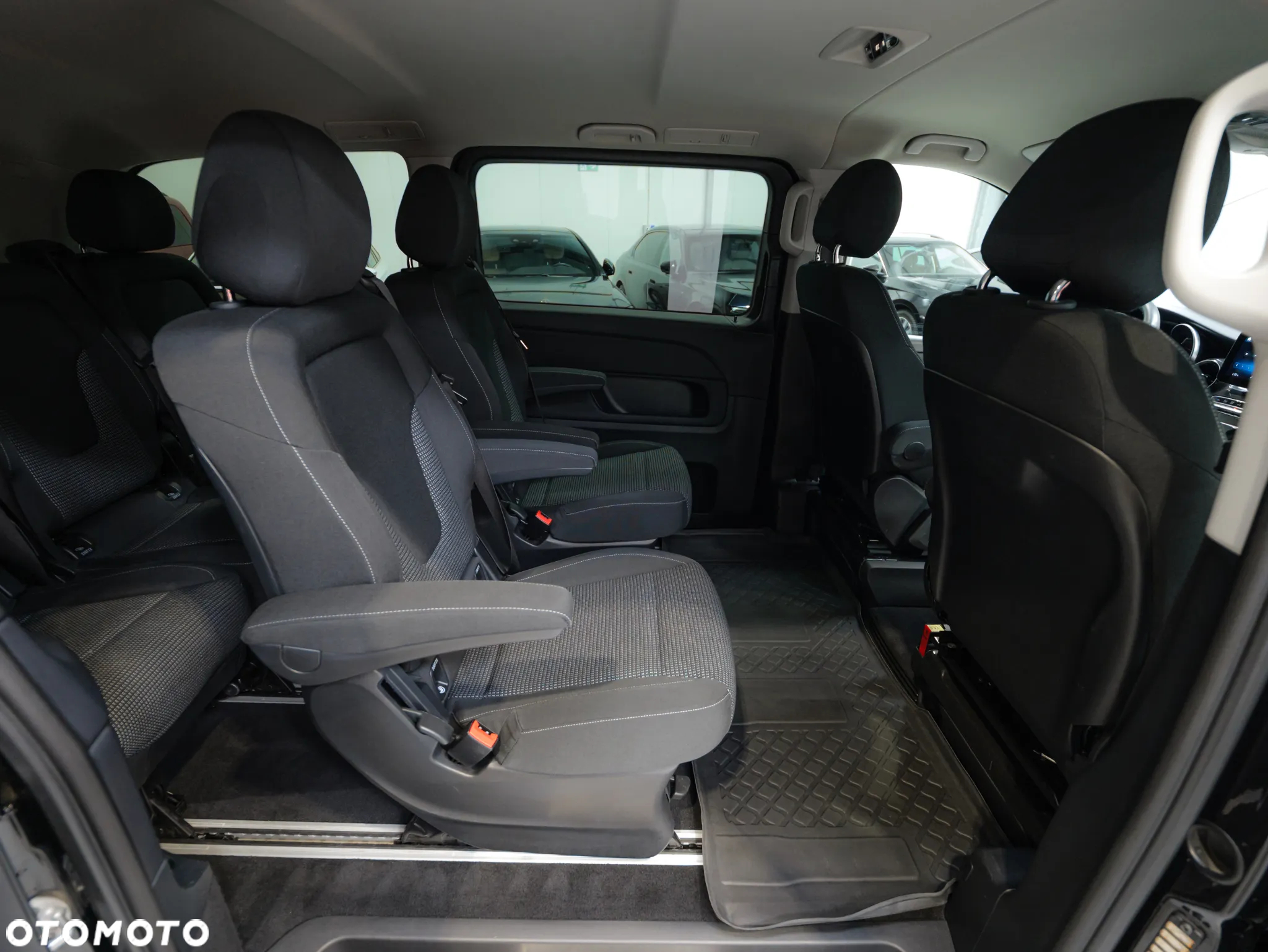 Mercedes-Benz Klasa V 250 d 9G-Tronic (d³ugi) - 25