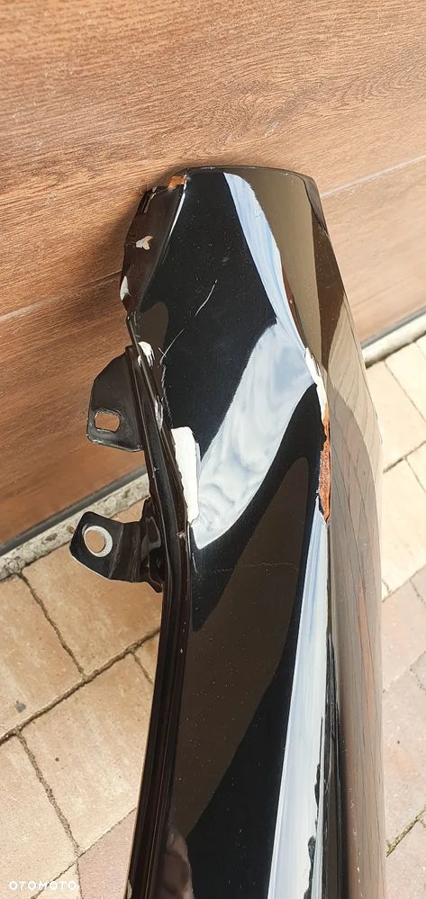 BŁOTNIK PRZEDNI LEWY MASERATI GRANTURISMO 4,7 S - 5