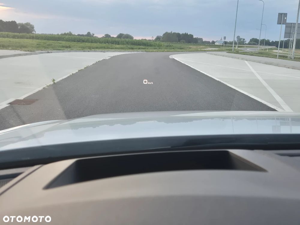 Audi A4 Avant 40 TDI S tronic S line - 39