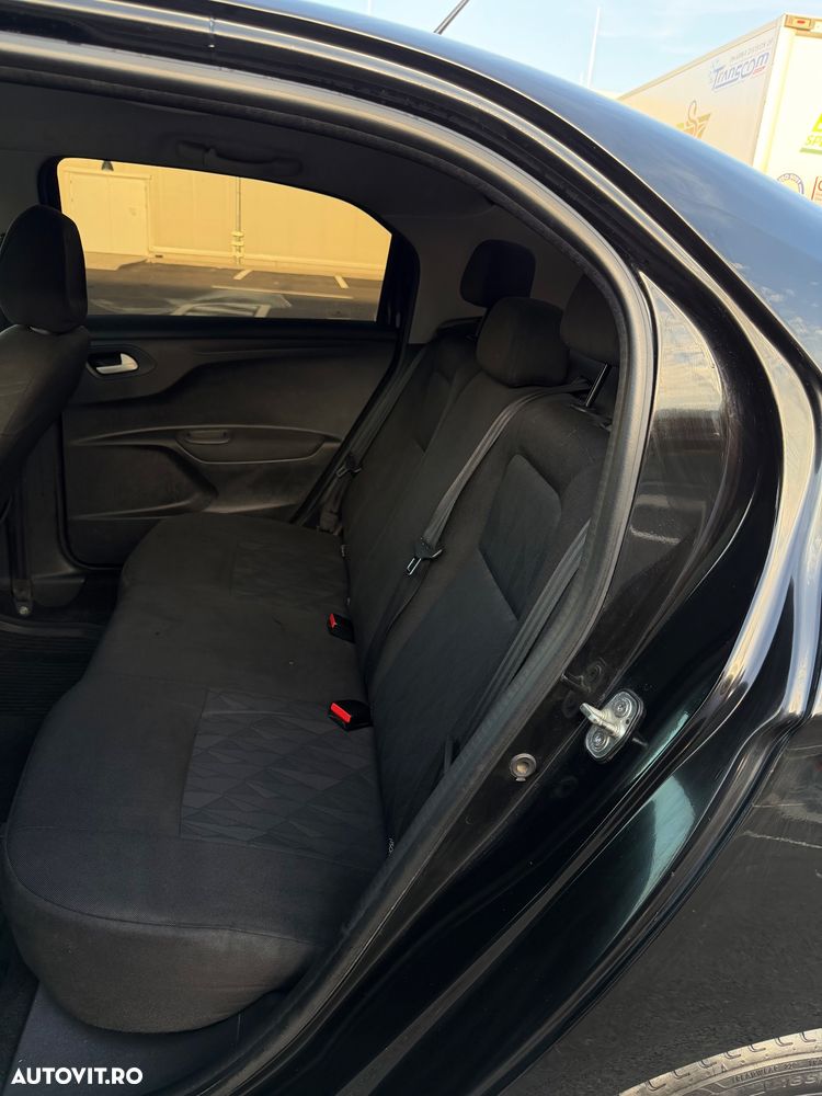 Citroën C-Elysée 1.2 PureTech BVM Feel - 7