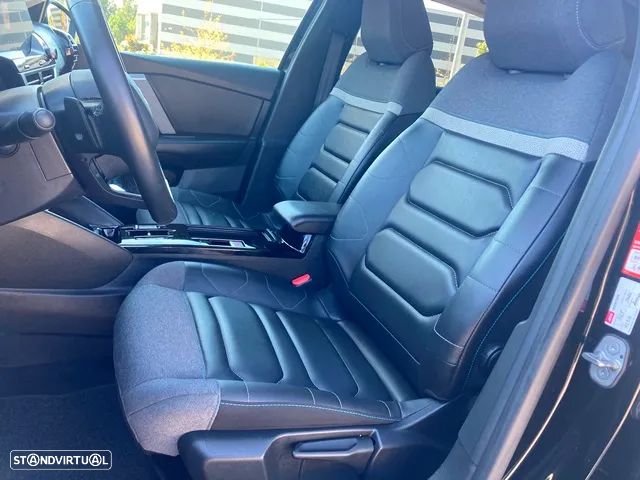 Citroën C4 1.2 PureTech Shine Pack EAT8 - 34