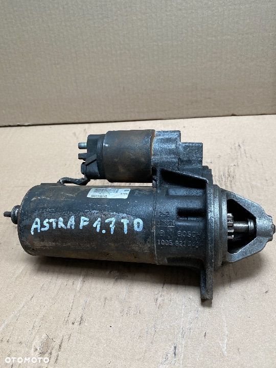 Rozrusznik Opel Astra F 1.7 td - 1